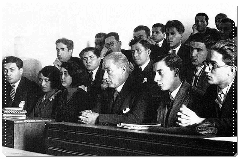 Atatürk’ün Gençlerde Görmek İstediği Özellikleri Ve Gençlere Verdiği Görevleri Dikkate Alarak  Gençliğin Ata’ya Cevabı Başlıklı Bir Yazı Yazınız.